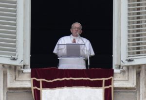 Pope Francis leads his first Angelus prayer in Saint Peter's Square at the Vatican 17 March 2013. ANSA/MAURIZIO BRAMBATTI