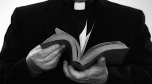 molestie-sacerdote_original